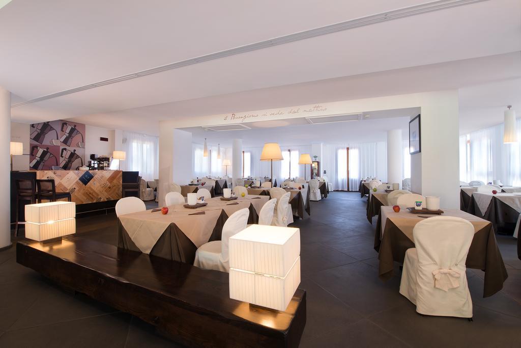 Cdh Hotel Radda Рада ин Кианти Екстериор снимка