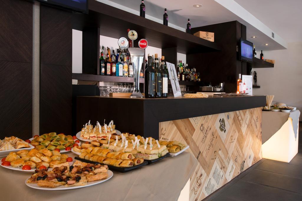 Cdh Hotel Radda Рада ин Кианти Екстериор снимка